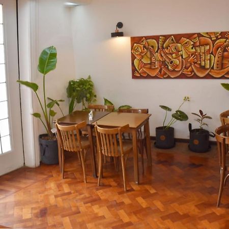 Casa Flora Bed And Breakfast San Juan Exterior photo